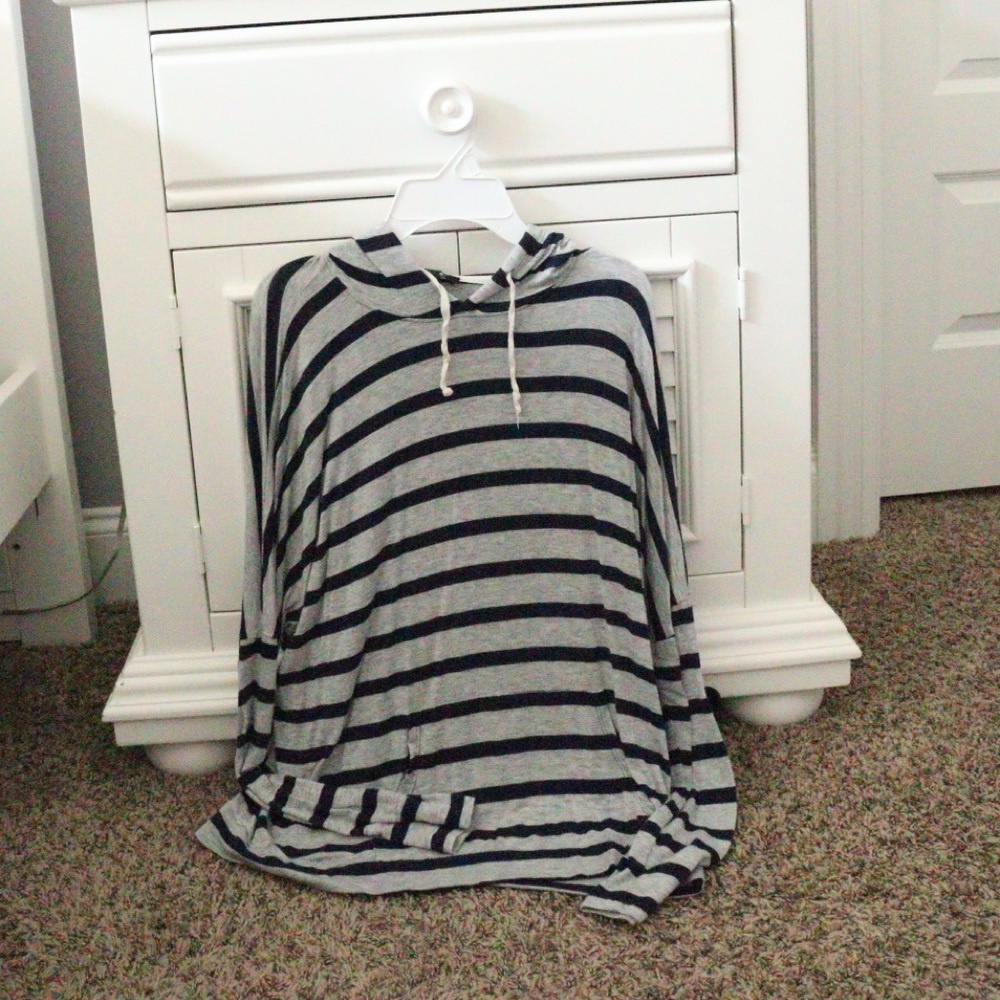 Top from Forever 21, size small.